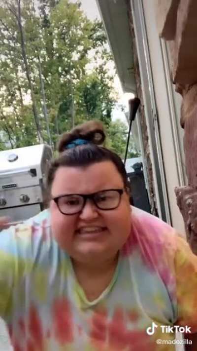 I don't know if this has been posted before, but this is just-why. Why would anyone ever do this