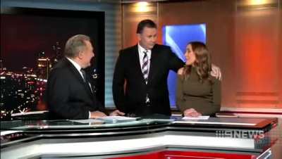 Attempt to farewell newsreader with a kiss doesn&rsquo;t go to plan
