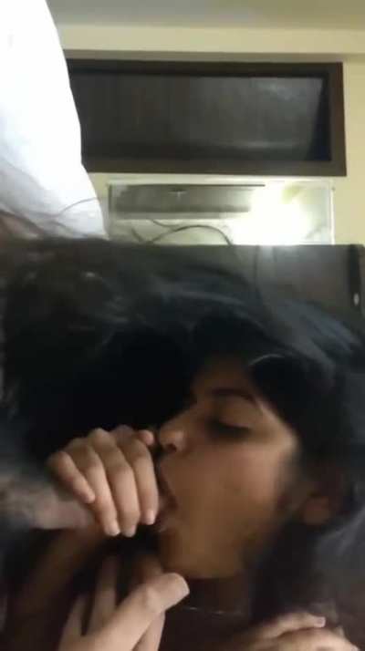 Full Video!! Desi Girl Giving BJ To Friend