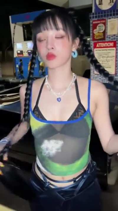 Yuqi