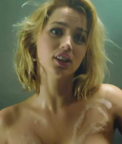 Ana De Armas &amp;amp; Lorenza Izzo in Knock Knock (2015)