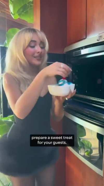 'How to host your own Short n&rsquo; Sweet listening party' - Tiktok August 2022