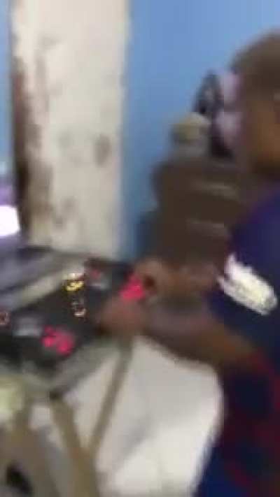 maluco foi tão brabo que distorceu o espaço-tempo. Rio é sem condições, família 😎🤙
