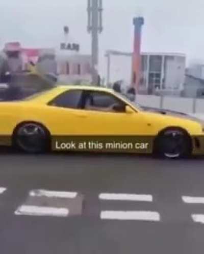Blursed_Car
