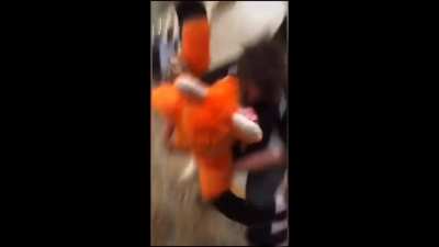 lolero vs Furry