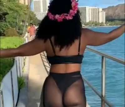 Corie ass