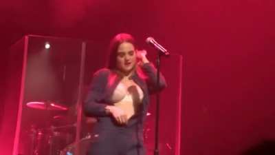 JoJo Levesque