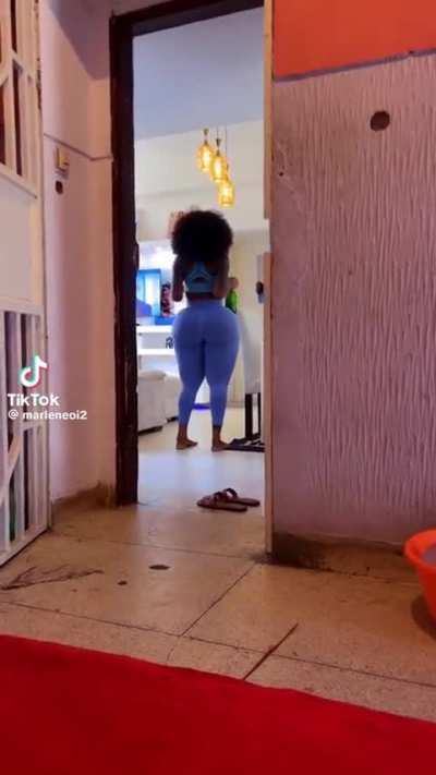 🇦🇴🍑