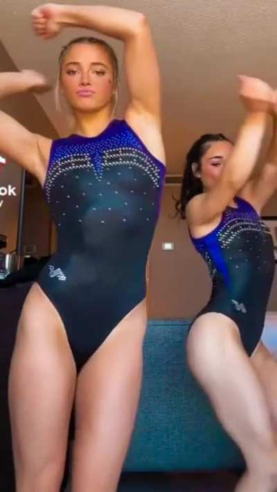 LSU&rsquo;s Olivia Dunne &amp;amp; Elena Arenas💜💛🖤🔥