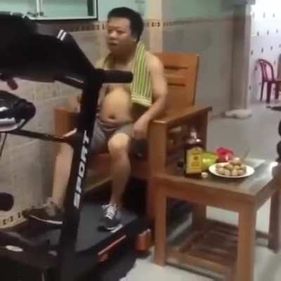 I'm doing Gym 😄😄
