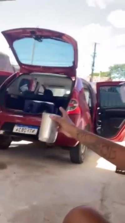 O qi dele &eacute;, &eacute; mais de 8000