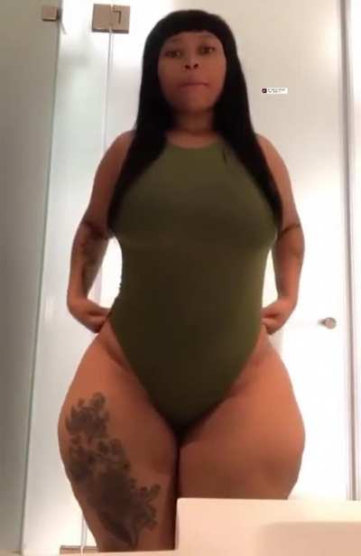 😁