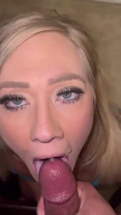 I love sucking cock, swallowing cum, rimming guys asses &amp;amp; having all my holes used. Cum see why I&rsquo;m top .8% no PPV. Link in comments