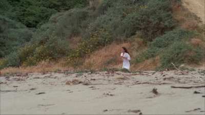 Ashley Porter - The Young Nurses (US1973) - Ever seen someone in such a hurry to get in the water?