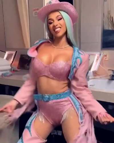 Cowgirl 