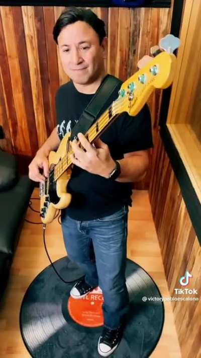 This Beatles Merengue/Perico Ripiao cover slaps
