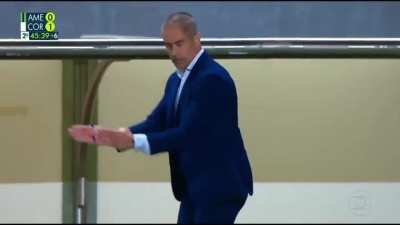 O Sylvinho e a sua linha de 4