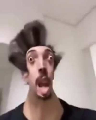 M&atilde;e que &eacute; m&atilde;e, fuma com seu fiiiif