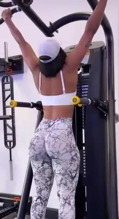 Ass bounce pt 1