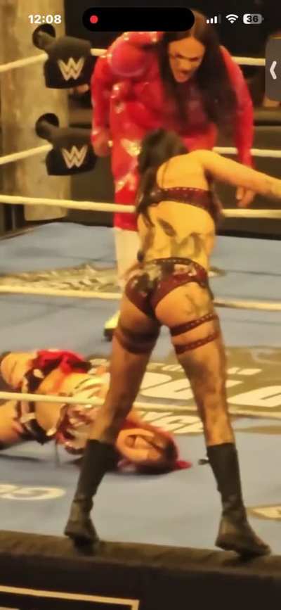Thick Rhea would of been better but it’s still clapping