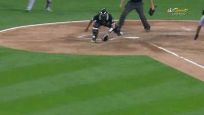 [Highlight] Elvis Andrus makes a diving stop as Rosario rounds third and heads for home. Rosario is called out on the field even though he is clearly safe. The Guardians do not have a challenge and the call stands.