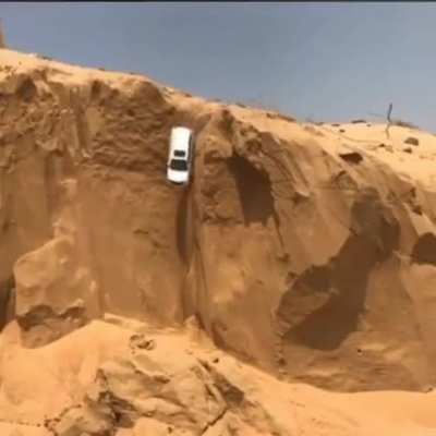 Vehicle fall down from high up!