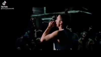 Eminem t&aacute; diferente