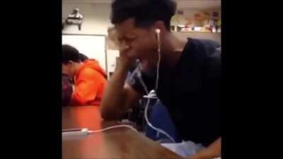 Those three n[o]tes make me [c]ry every time