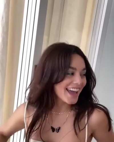 Love how she moves