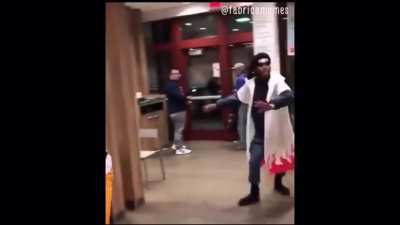 O video mais aleatorio que vc vai ver