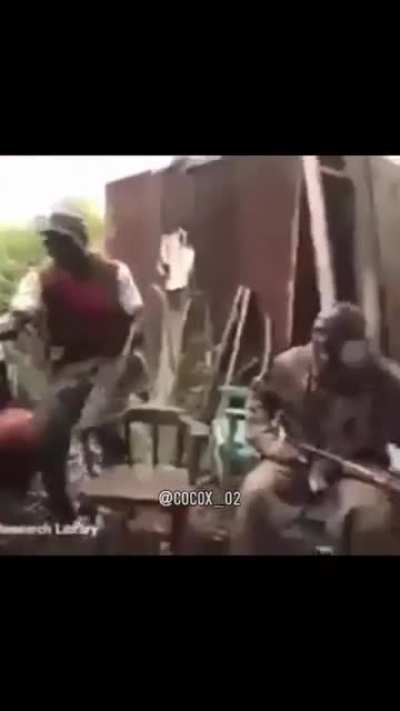 0_0