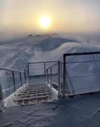 This is what Antartica looks like in -62 &deg;c.