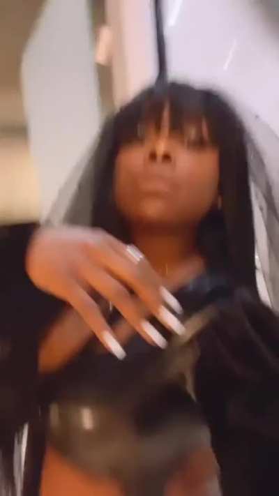 RacquelMills - Video #5453