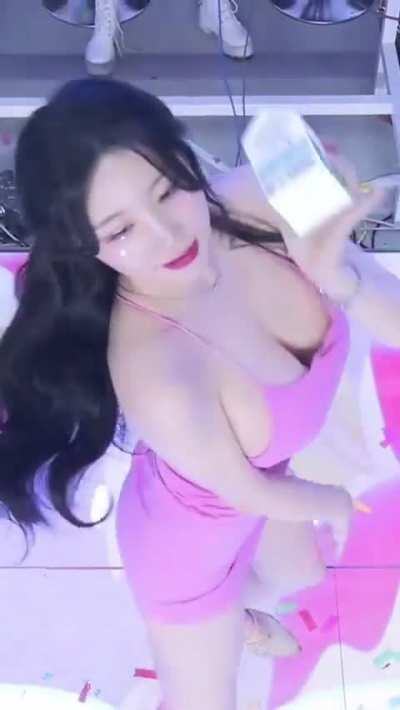 러블리나