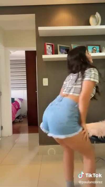 Paula Nobre