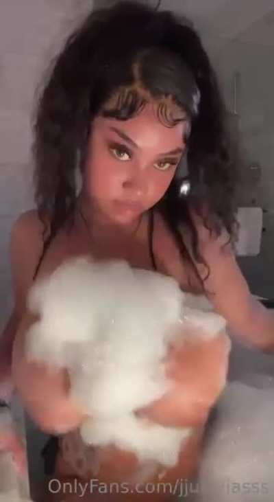 Jjuicyjasss