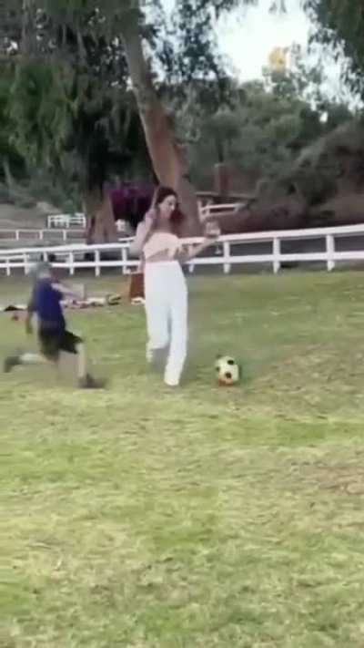 Coitada Da Tia