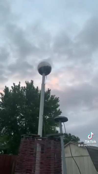This person built a Tesla Coil in their back yard?