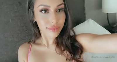 amy_dlv