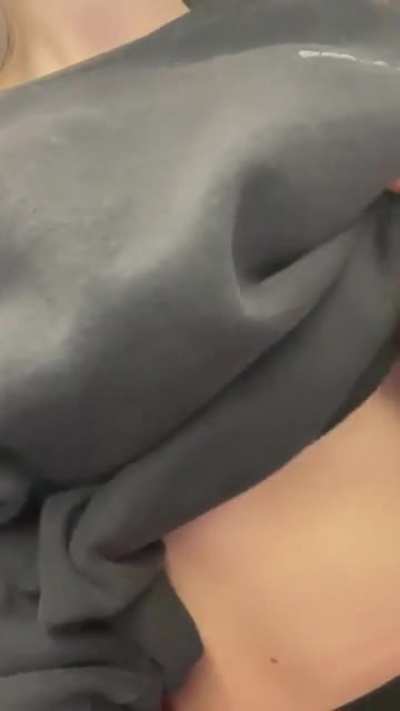 Tittiesss
