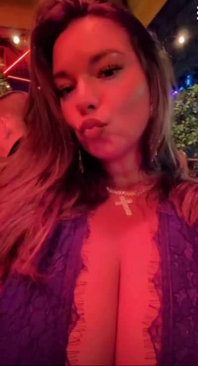 👄👄👄