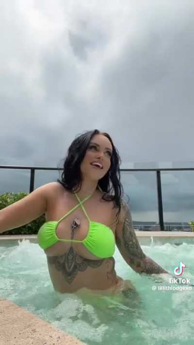 @lillithLodgexo