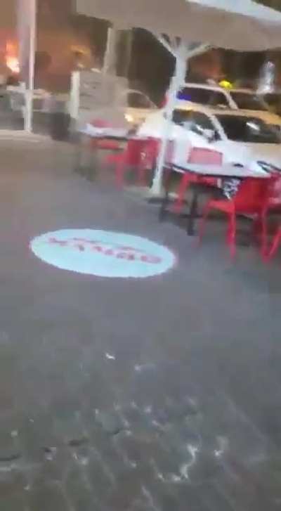 Breaking video. &mdash; Direct impact in Tel Aviv coming from Palestinian rockets!