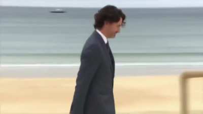 The Prime Minister of Canada is a endless meme. [OC]