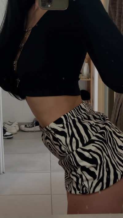 Ma tenue de soir&eacute;e te pla&icirc;t ? 