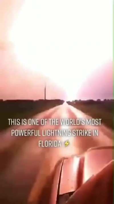 Literally LIT the Whole Sky Up 😮⚡️⚡️