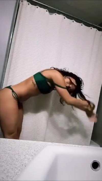 bikini dance meh