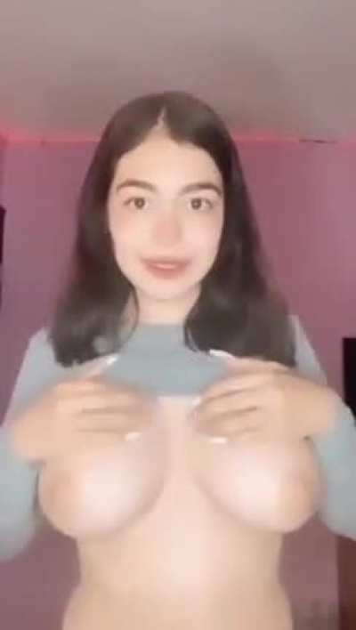 🤤