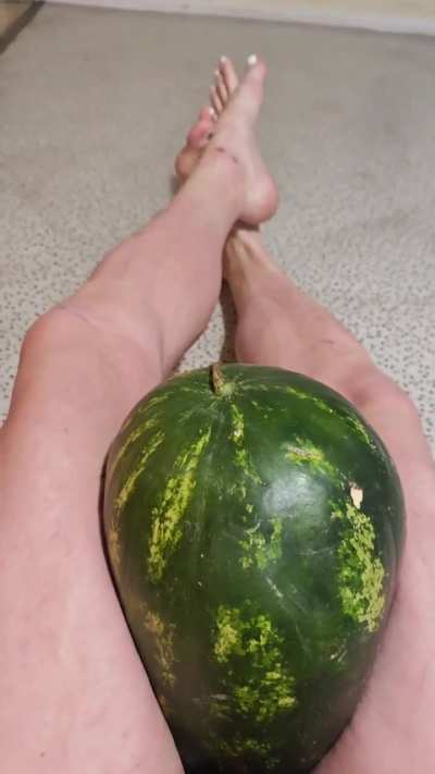 At half power, I can destroy a 22lb watermelon you have no chance of freeing yourself from those legs 🔒