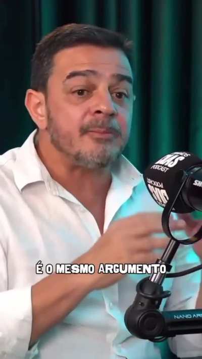 A escala 6x1 &eacute; um atraso para a economia brasileira, s&oacute; alguns empres&aacute;rios n&atilde;o conseguem enxergar. - Elias Jabbour